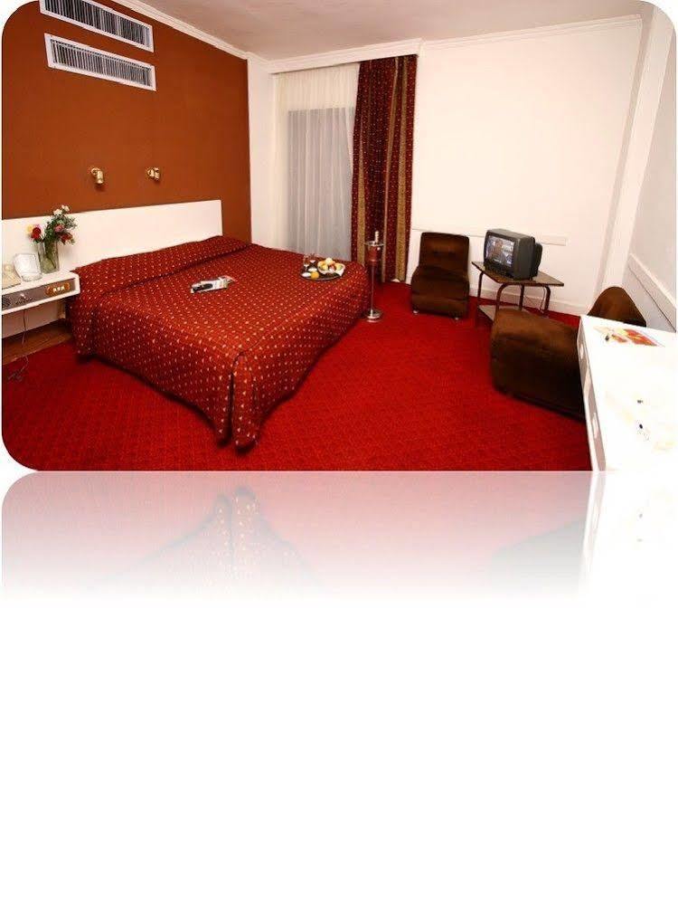 Beirut Hotel Kair Zewnętrze zdjęcie
